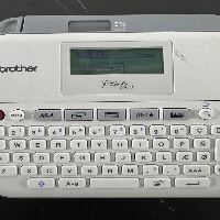 Brother P-Touch D400 Label Maker image 2